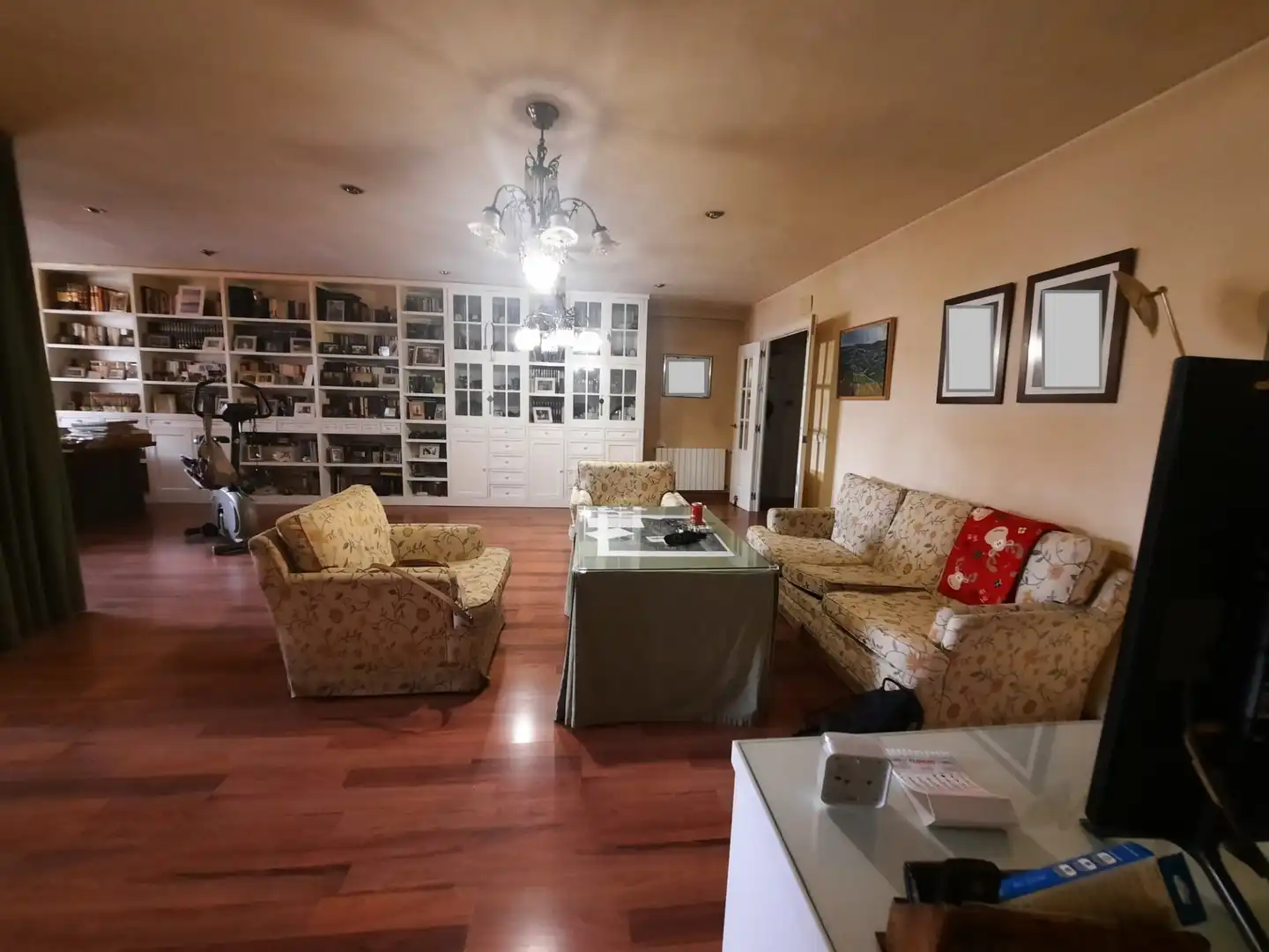 Living room of Flat for sale in Badajoz  with Air Conditioner, Heating and Terrace