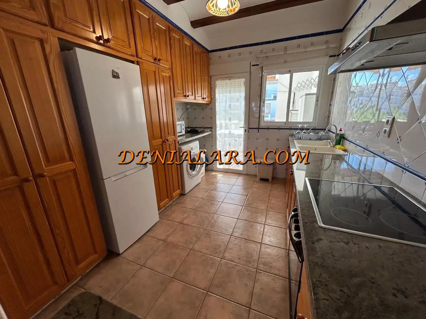 Cocina de Edificio en venta en Oliva