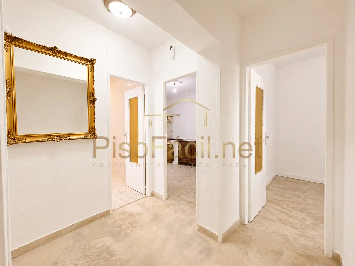 Piso en venta en Madrid con Calefacción, Terraza y Alarma