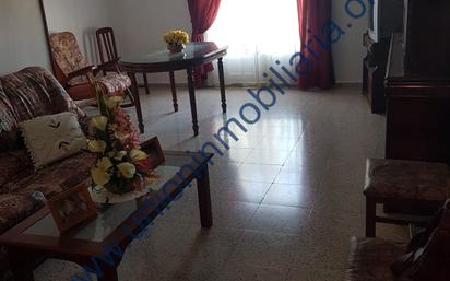 Living room of Flat for sale in Montilla  with Terrace and Balcony