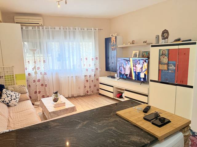 Planta baja en Venta en Carrer Àngel Guimerà en Nucli Urbà