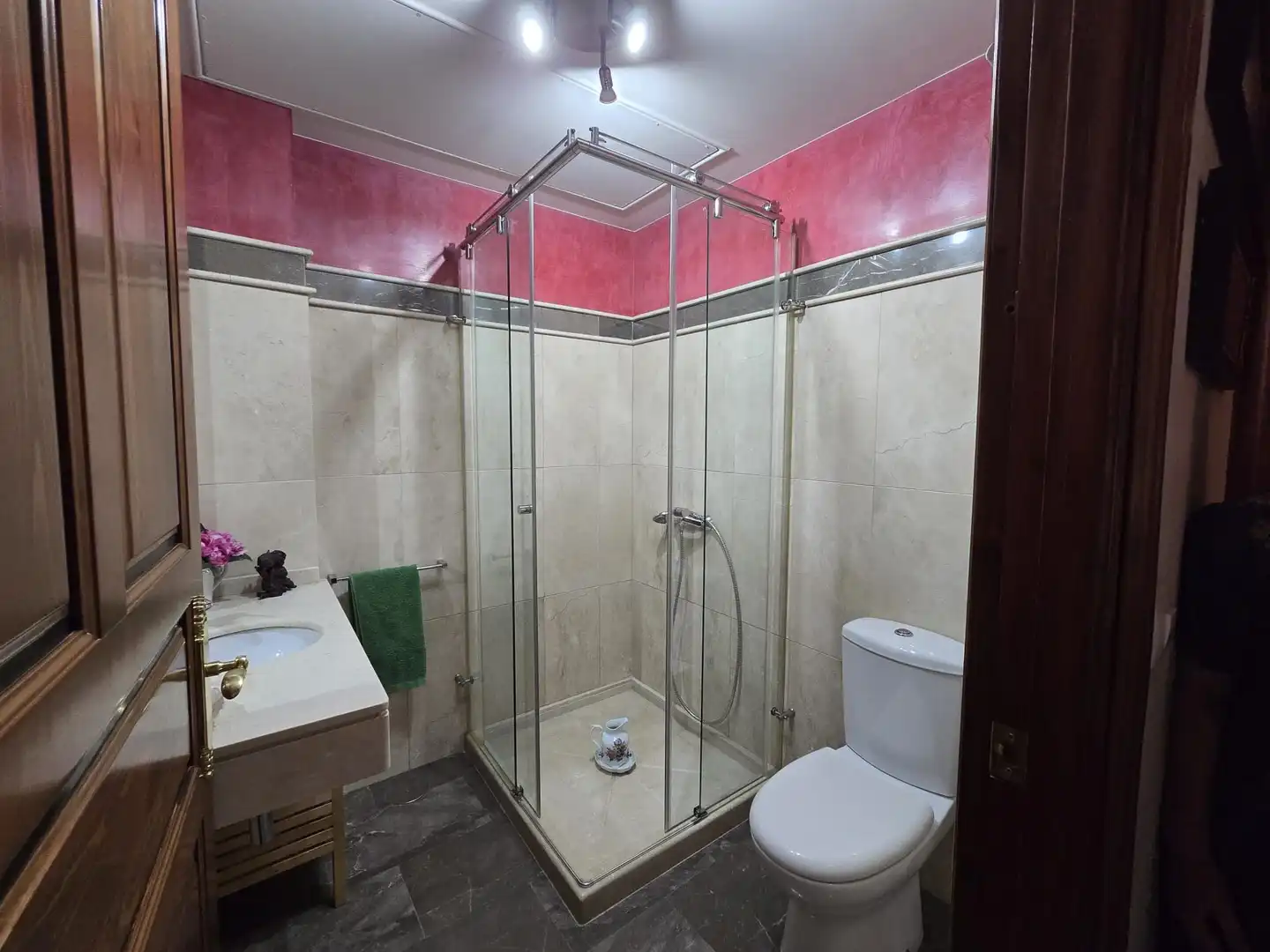 Baño de Casa o chalet en venta en Villanueva del Ariscal con Aire acondicionado, Jardín privado y Terraza