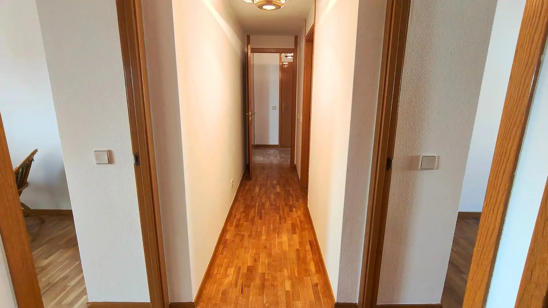 Wohnung zum Verkauf in Arganda del Rey mit Klimaanlage, Heizung und Parkett