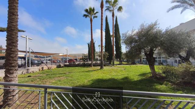 Local comercial en Alquiler en El Higuerón