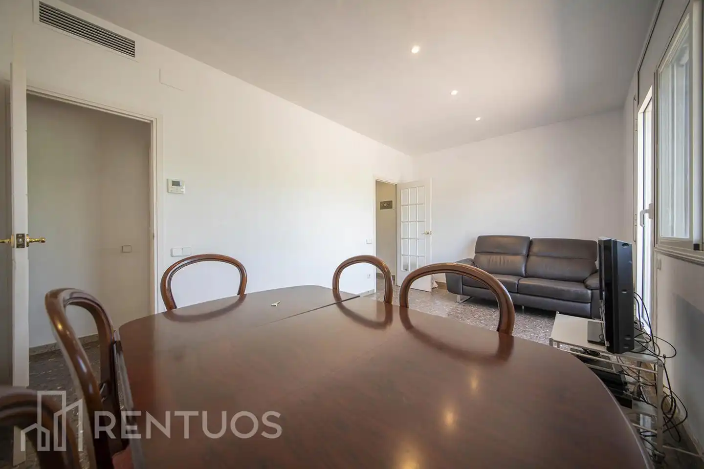 Wohnung zur Miete in Barcelona mit Klimaanlage und Terrasse