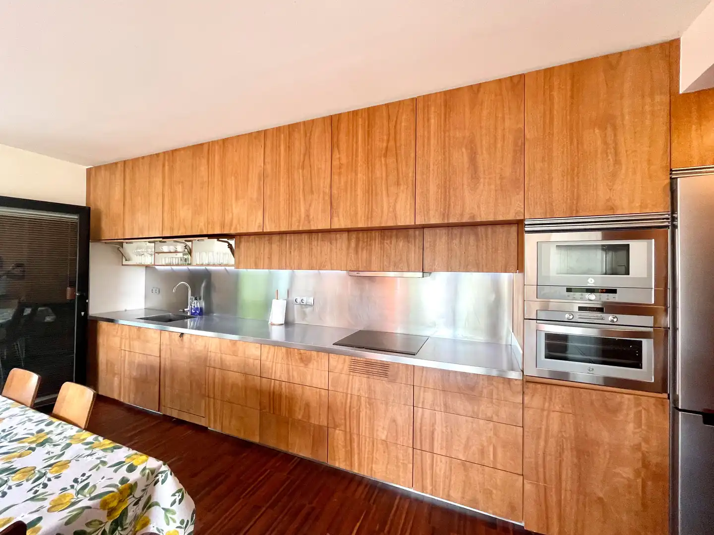 Cocina de Casa o chalet de alquiler en Cangas  con Jardín privado, Parquet y Terraza