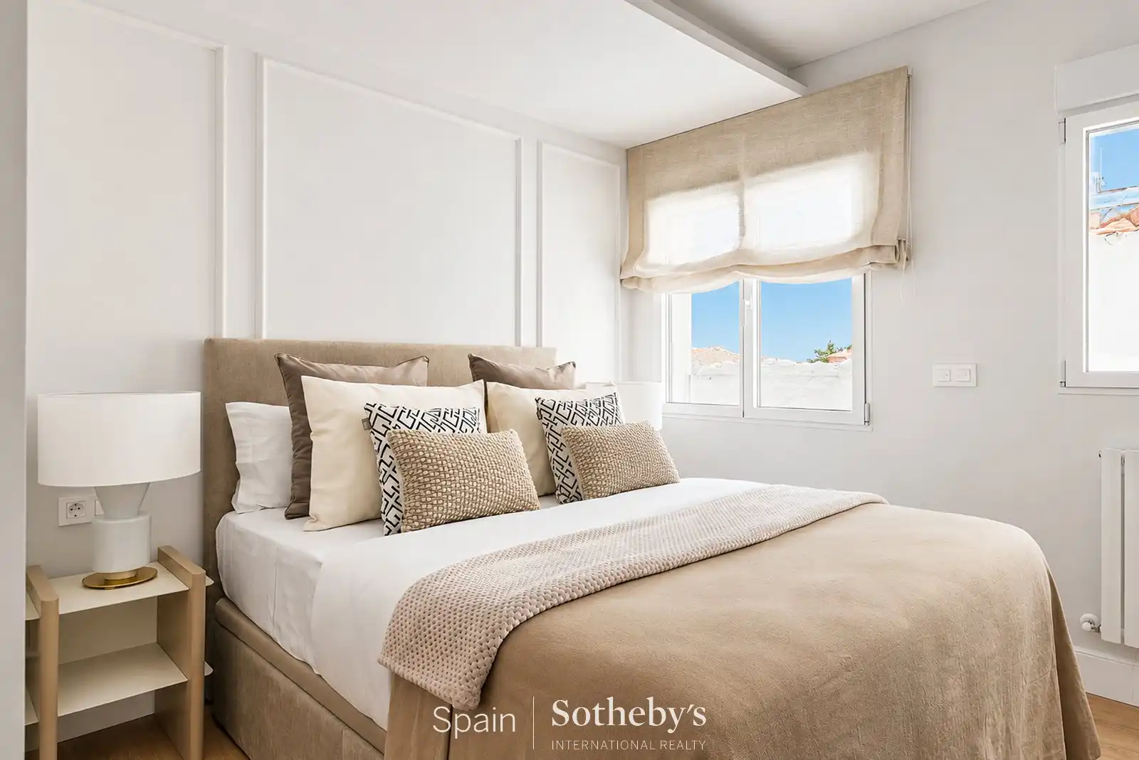 Habitación de Apartamento en venta en Madrid con Aire acondicionado, Calefacción y Terraza