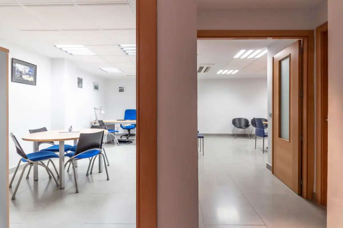 Oficina en alquiler en generalisimo 2, imagen 3