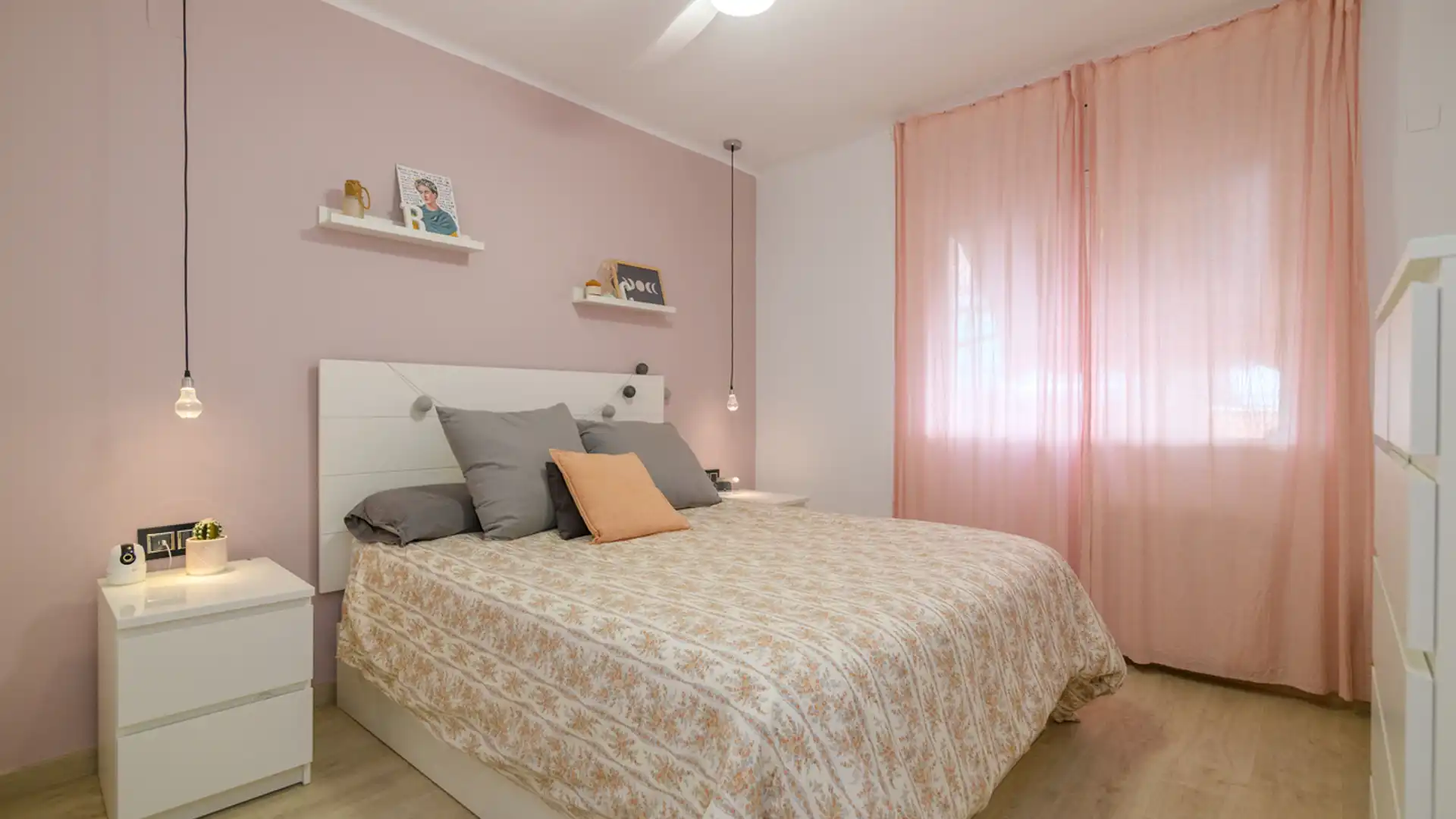 Habitación de Piso en venta en Viladecans con Aire acondicionado, Parquet y Horno
