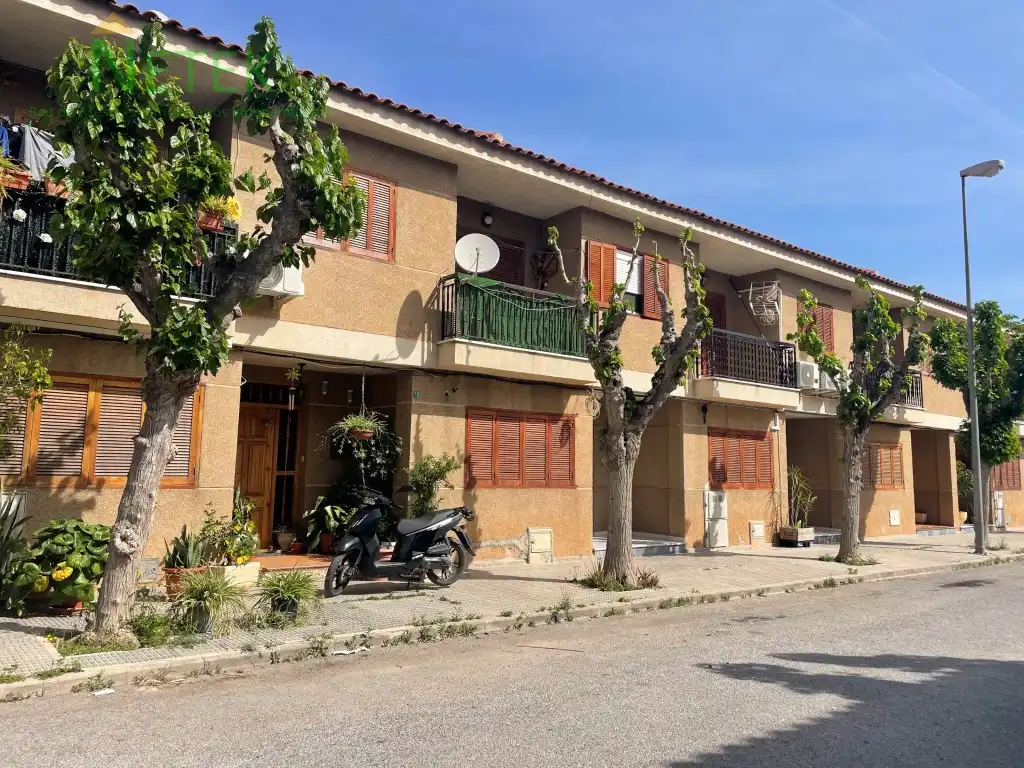 Vista exterior de Dúplex en venta en  Murcia Capital