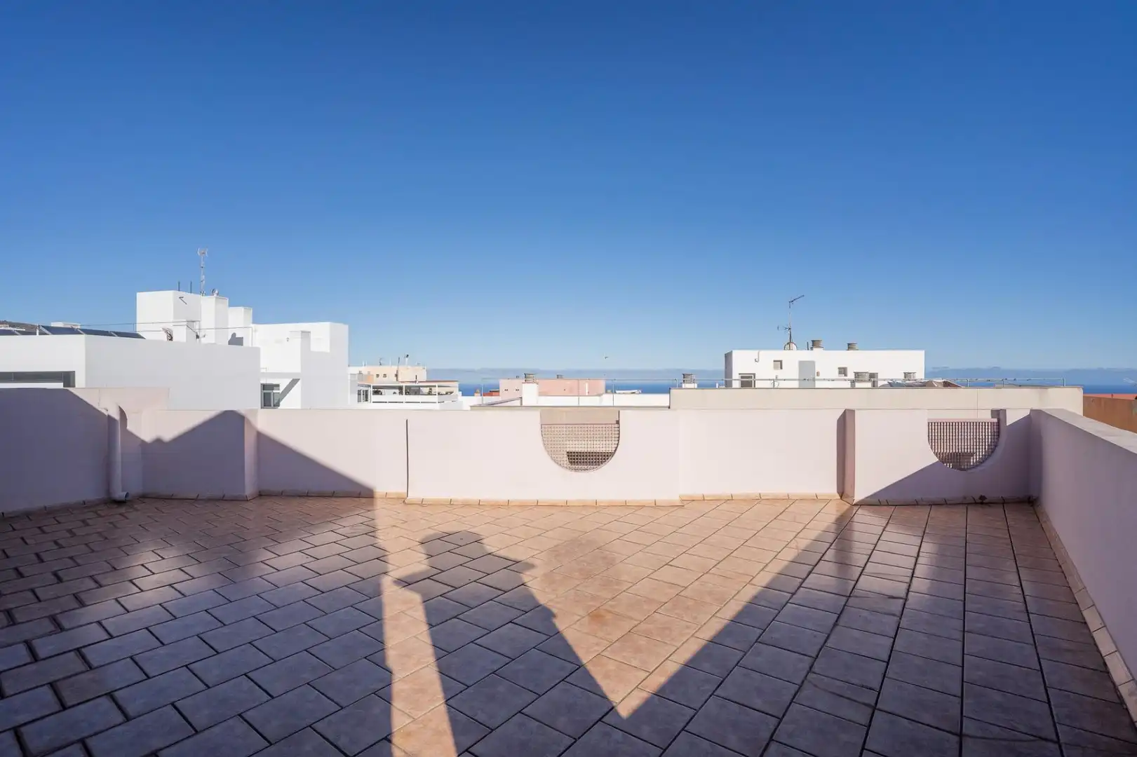 Terraza de Edificio en venta en San Cristóbal de la Laguna con Alarma