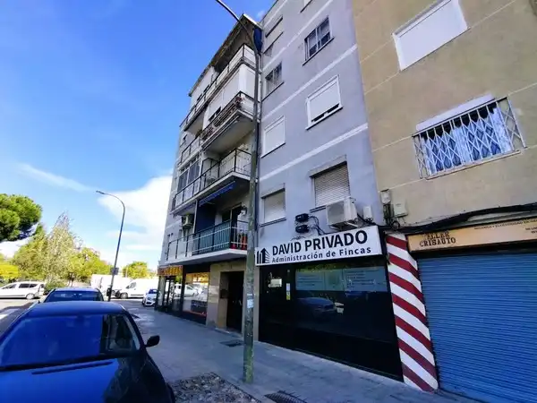 Wohnung mit Aufzug zum Verkauf in C/ Portugal