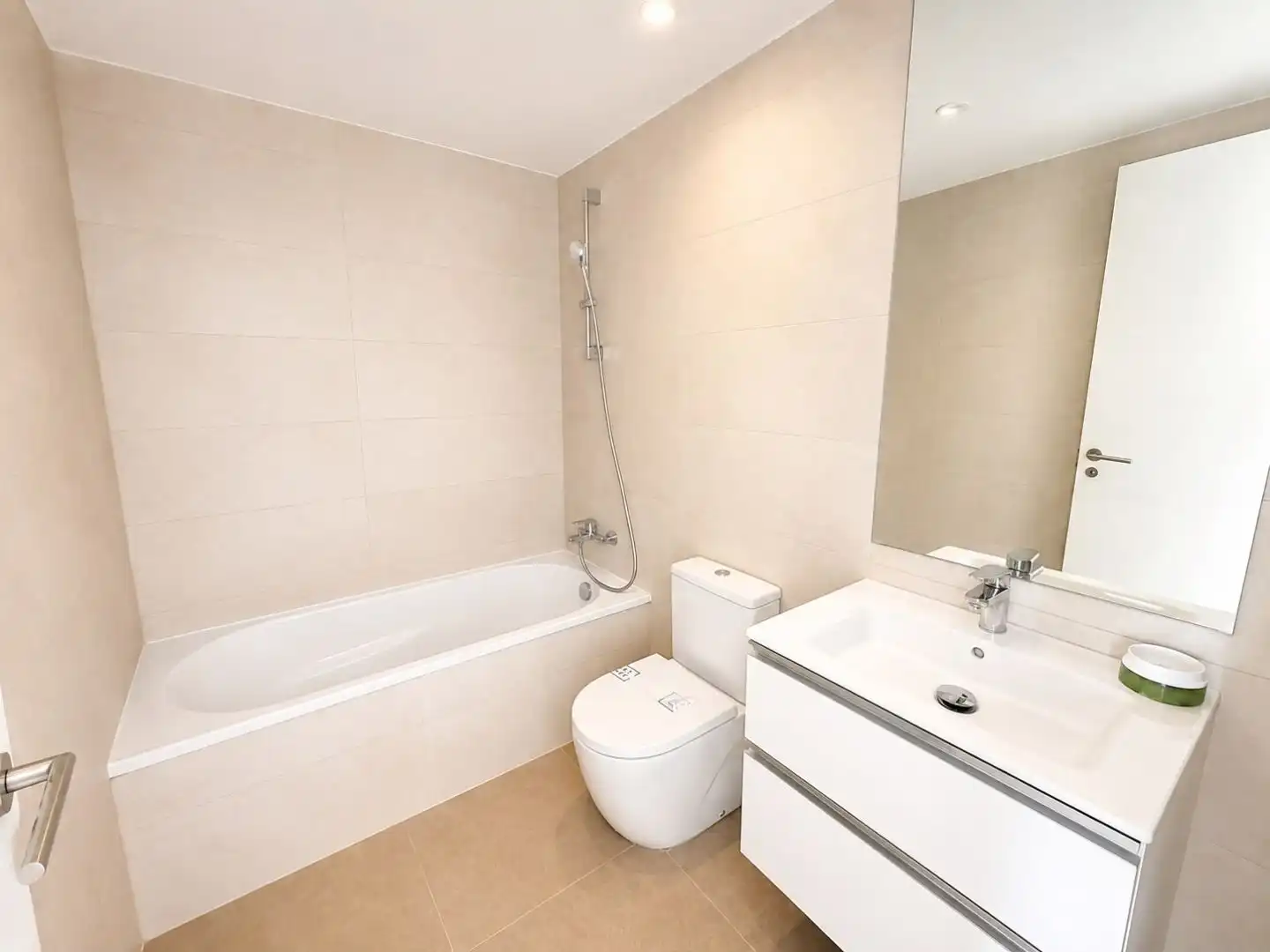 Flat with pool for sale in AVENIDA ESCULTOR ANTONIO CAMPILLO 2, imagen 5