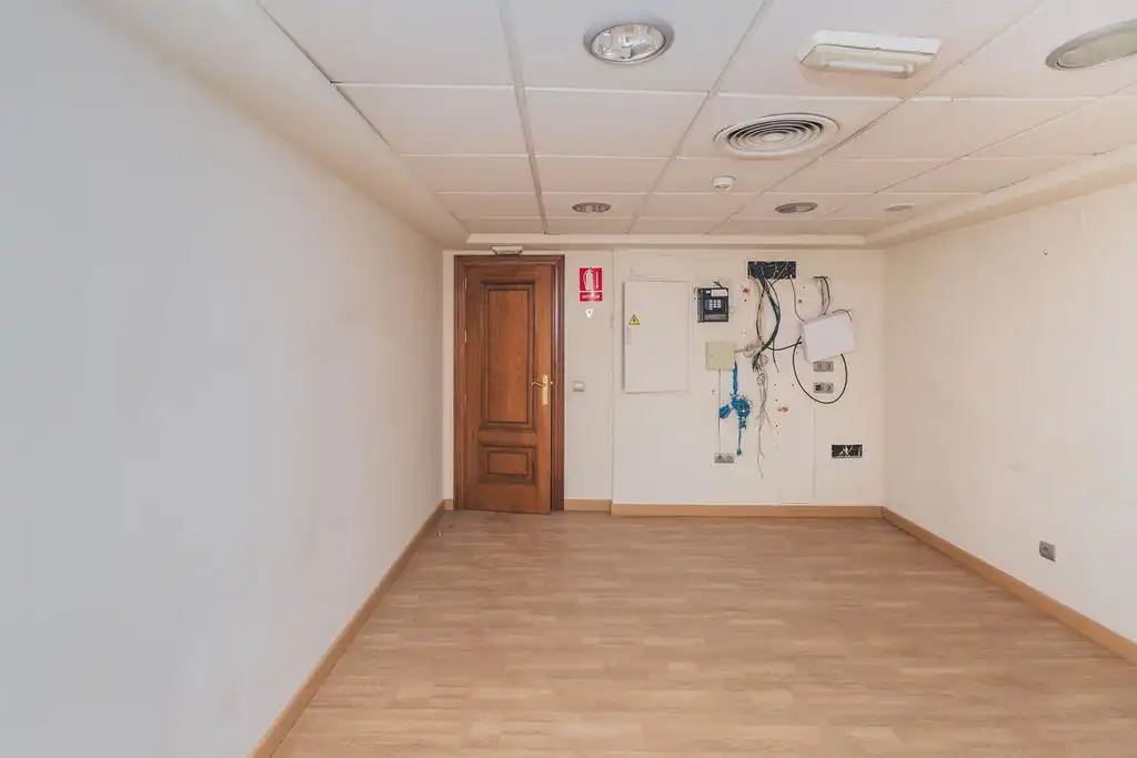 Oficina con ascensor en venta en Av. de la Estación, imagen 9