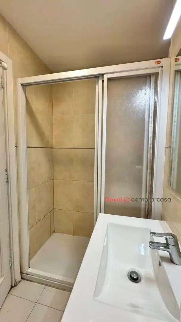 Flat for rent in MESTRE CHANE, Travesía de Vigo - San Xoán