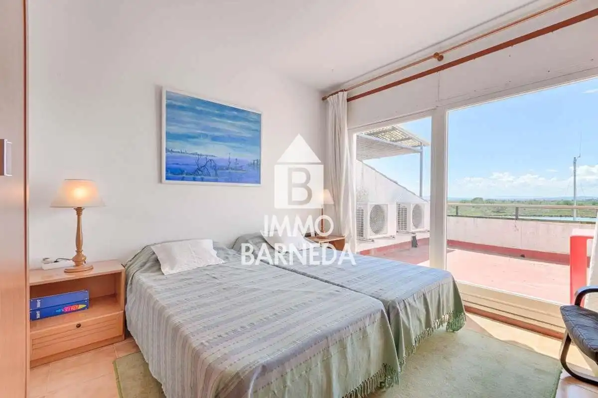 Habitación de Casa o chalet en venta en Roses con Terraza y Balcón