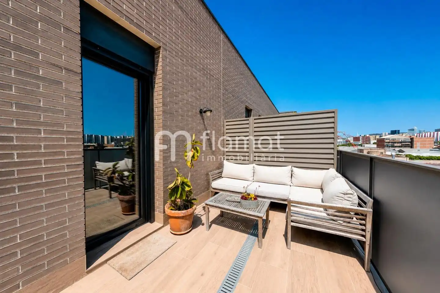 Terraza de Piso en venta en L'Hospitalet de Llobregat con Aire acondicionado, Calefacción y Terraza
