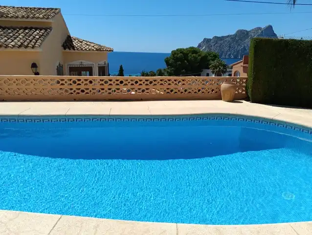 Casa con jardín en venta en Canuta, imagen 2