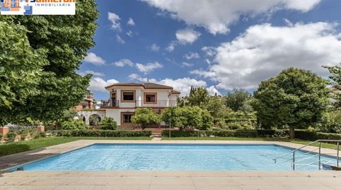Foto 2 de Casa o chalet en venta en Huétor Vega, Granada