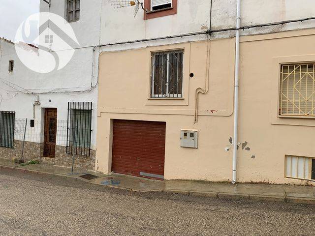 Local comercial en Venta en Ledaña