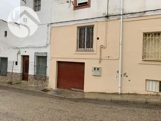Local comercial en venda a Ledaña