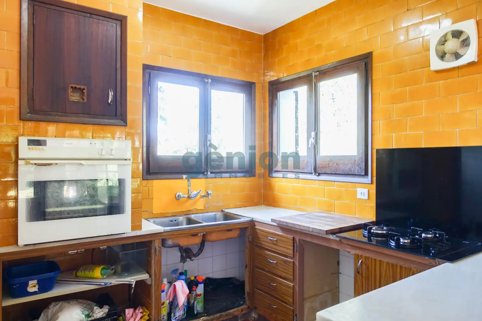 Cocina de Casa o chalet en venta en Sant Aniol de Finestres con Jardín privado y Terraza