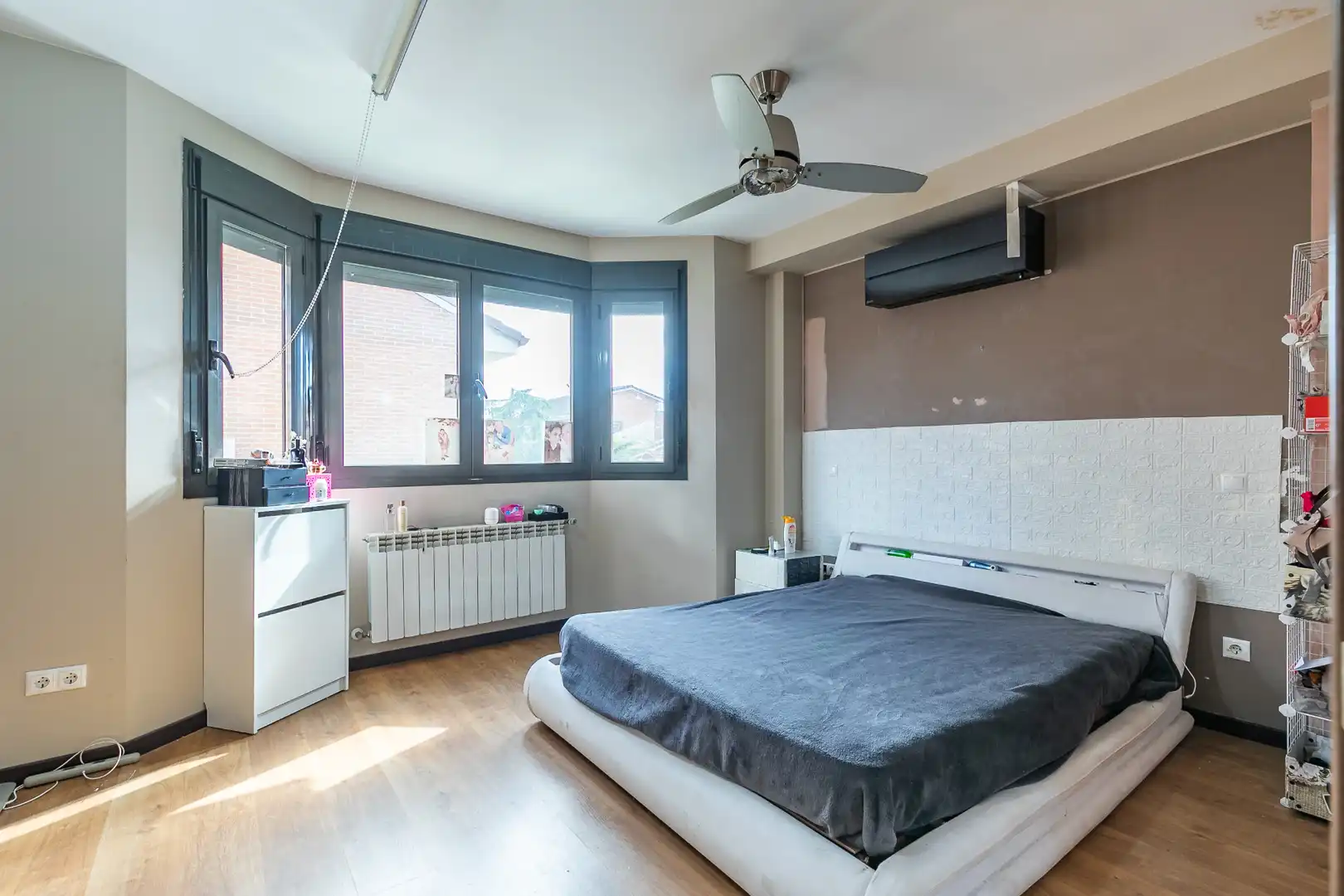Bedroom of Detached homes for sale in Meco  with Heating