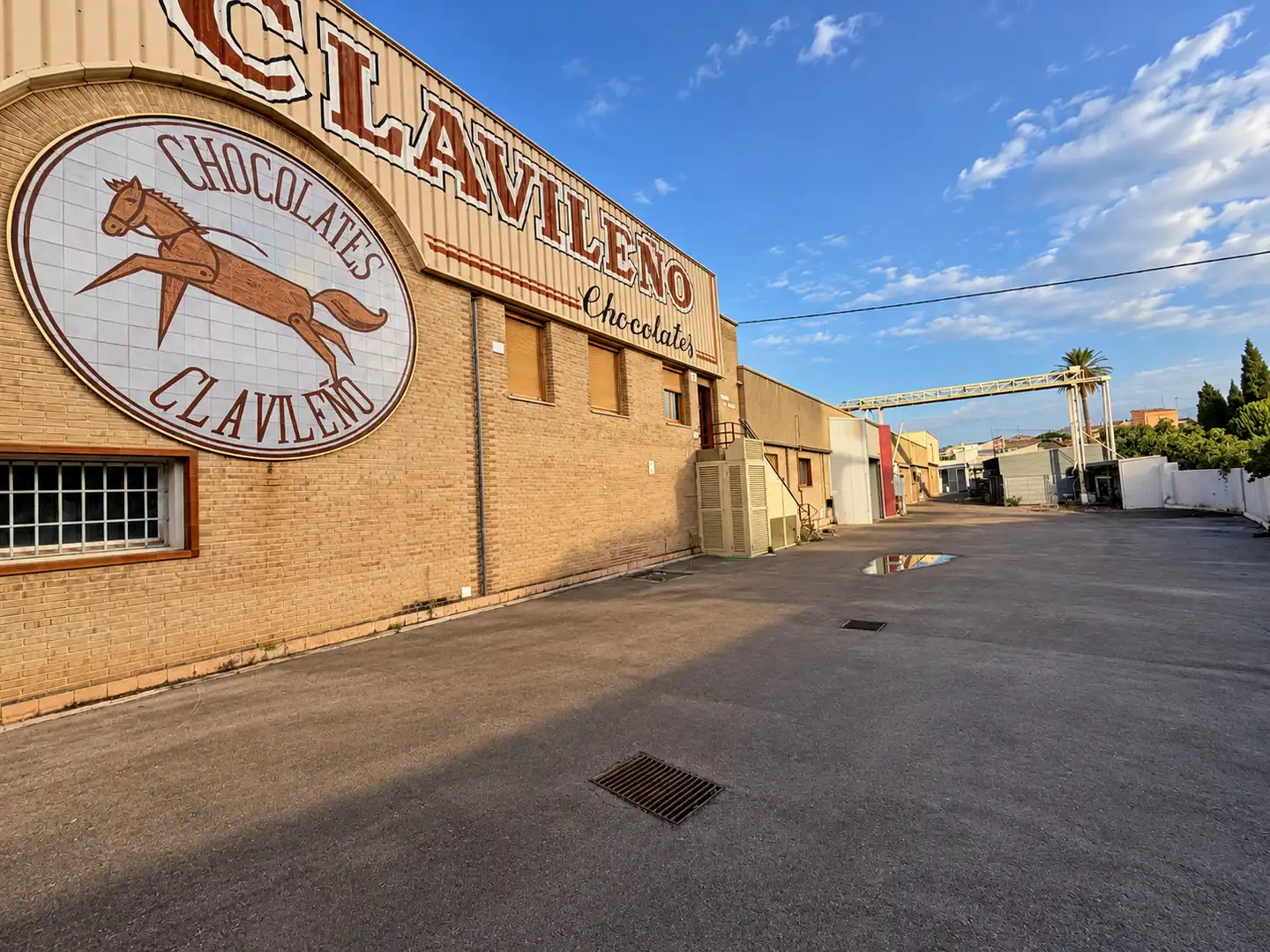 Industrial building to rent in COLON, imagen 3