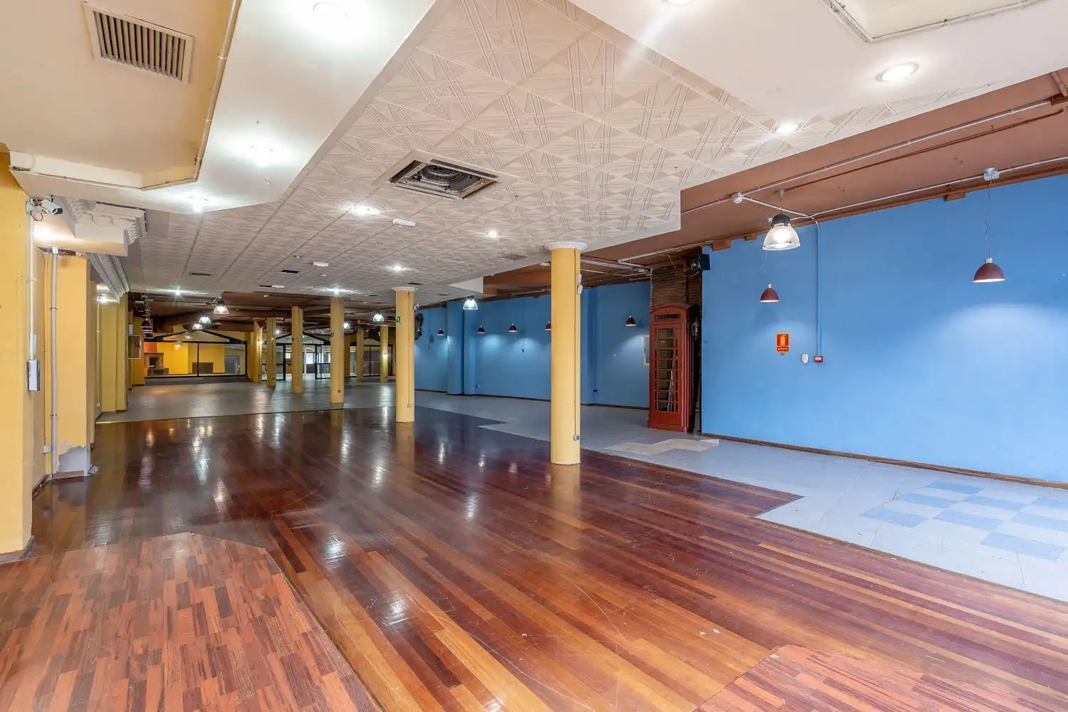 Local comercial en venda a Avenida Juan Carlos I, imagen 5