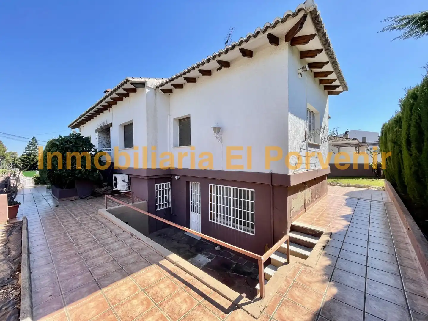 Vista exterior de Casa o chalet en venta en Torrent con Aire acondicionado, Jardín privado y Terraza