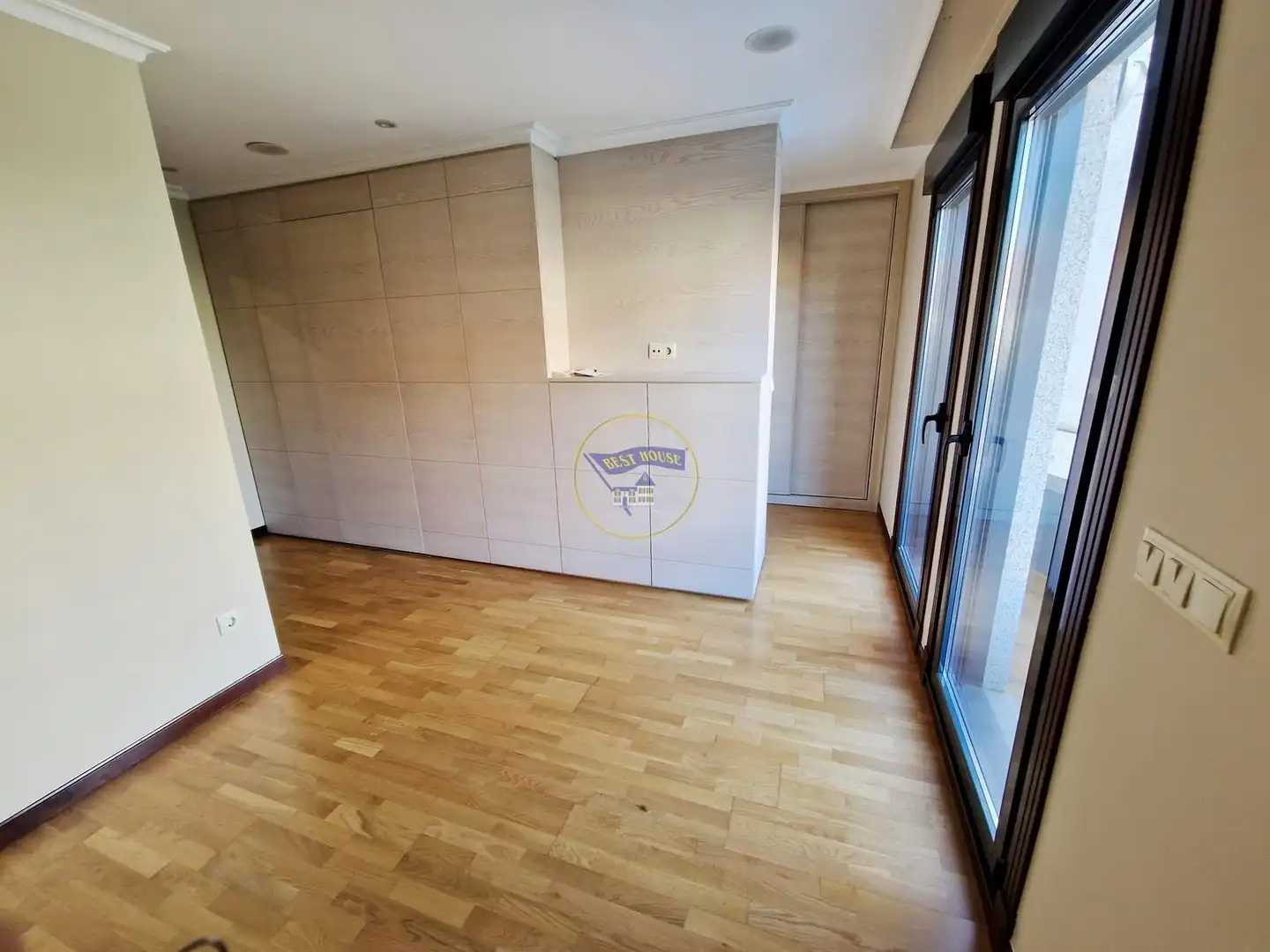 Detached homes for sale in Vigo   with Heating, Private garden and Parquet flooring