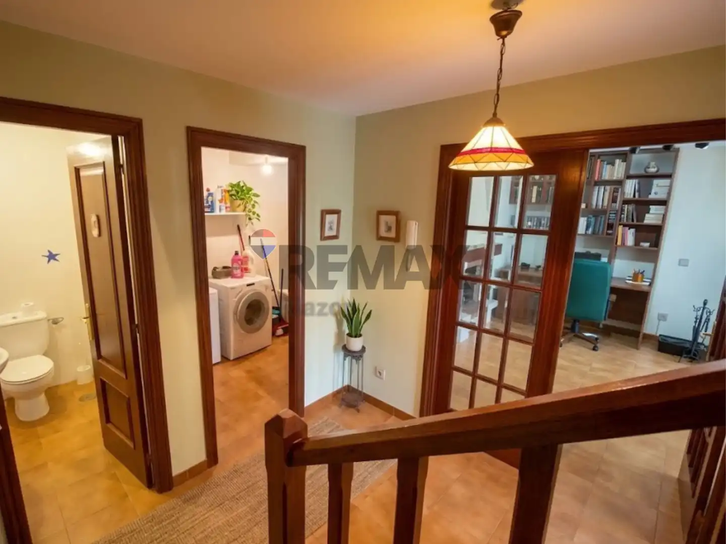 Einfamilien-Reihenhaus zum Verkauf in Ames mit Heizung, Privatgarten und Parkett