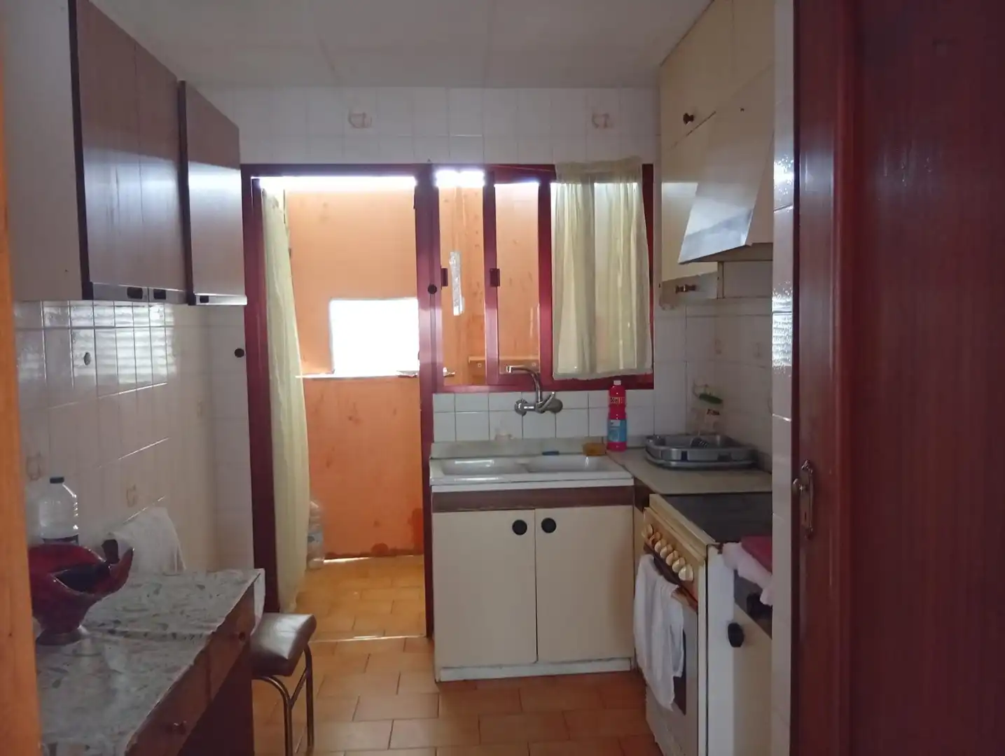 Cuina de Pis en venda en La Pobla del Duc amb Balcó