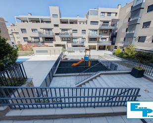 Swimming pool of Flat for sale in  Madrid Capital  with Air Conditioner, Heating and Parquet flooring