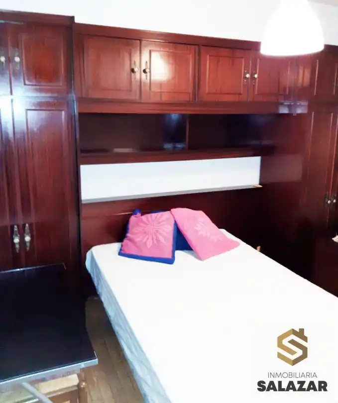 Habitación de Piso de alquiler en Bilbao  con Calefacción, Terraza y Balcón