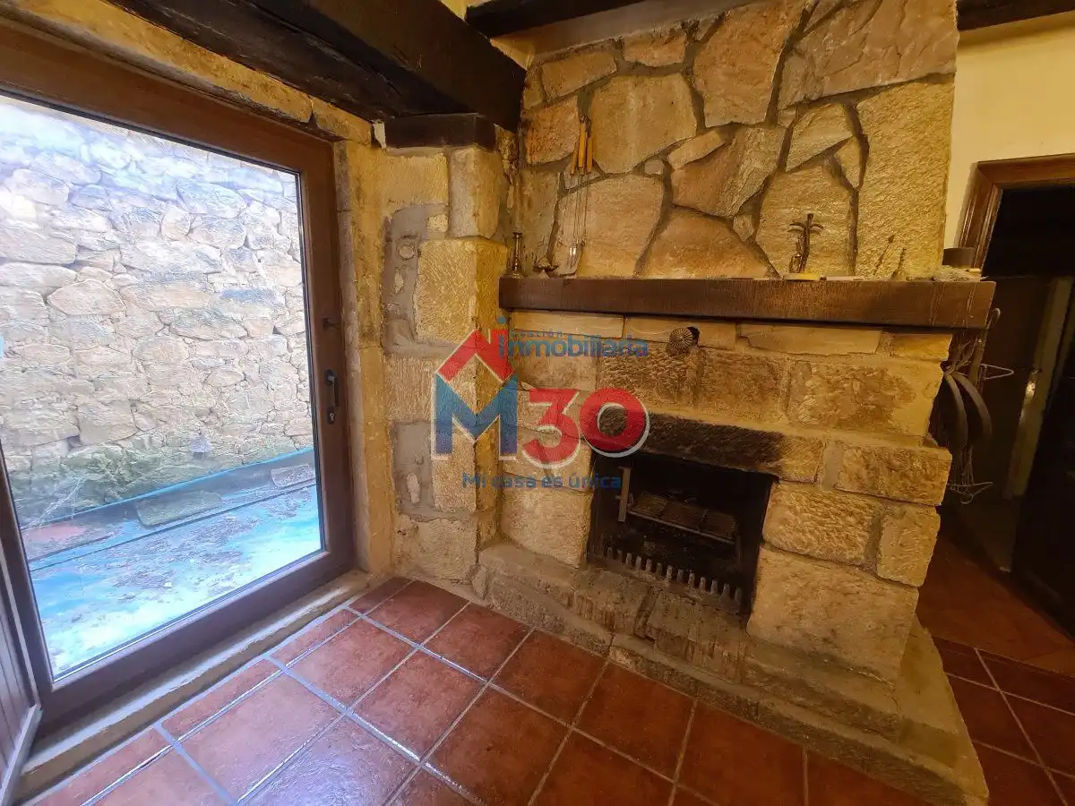 Houses for sale in Miranda de Ebro  with Heating