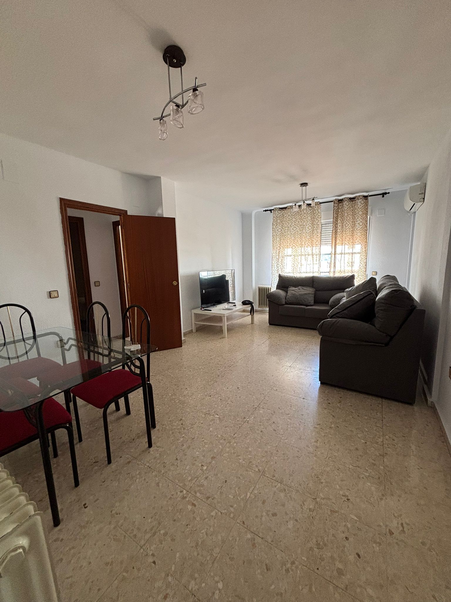 Sala d'estar de Pis en venda en Mérida amb Traster i Balcó