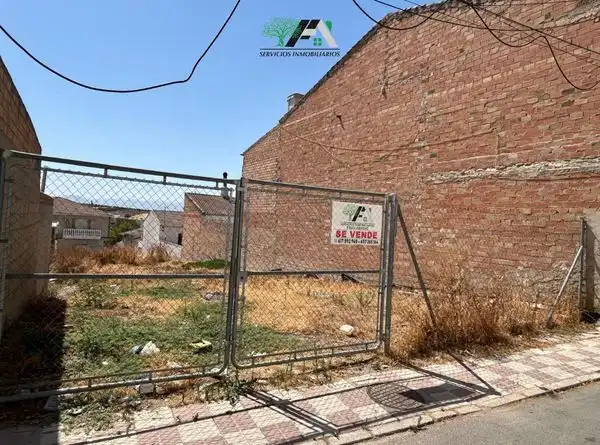 Wohnbaugrundstück zum Verkauf in Begíjar