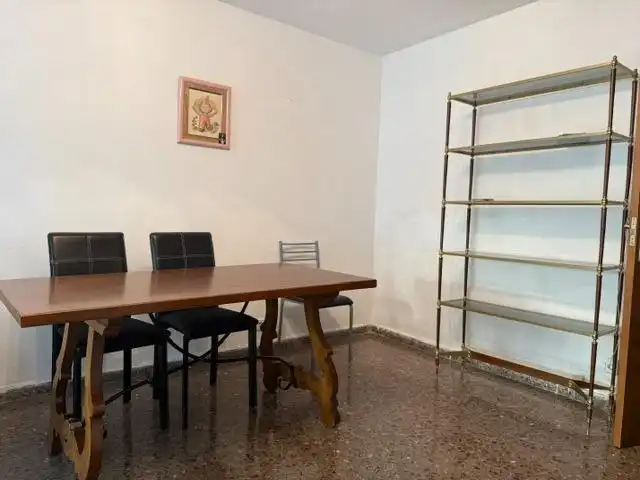 Piso de alquiler en La Catedral
