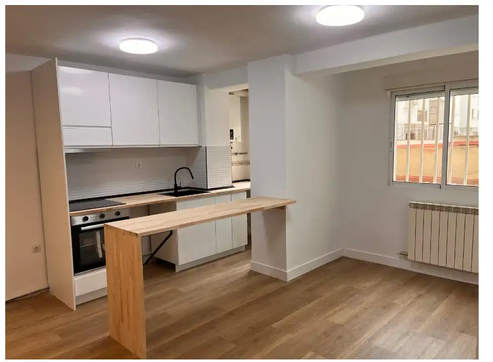 Kitchen of Flat for sale in Zaragoza  with Heating