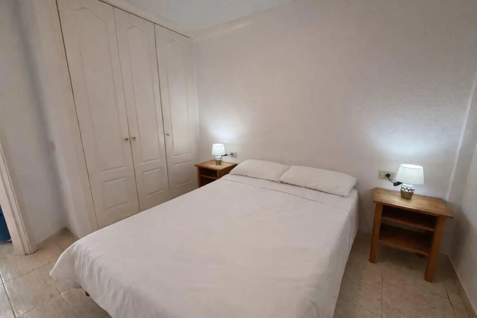 Apartments for rent in Calle HMNO PEDRO DE BETHENCOURT, 13, Los Cristianos