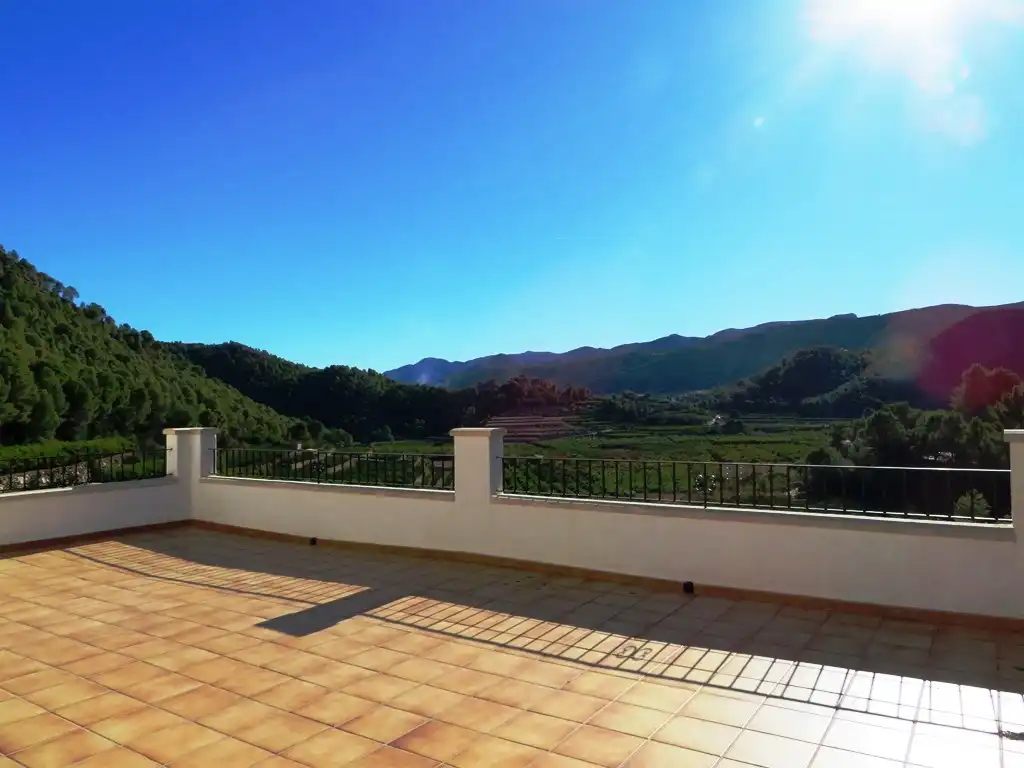 Terrassa de Casa o xalet en venda en L'Atzúbia amb Jardí privat, Terrassa i Traster