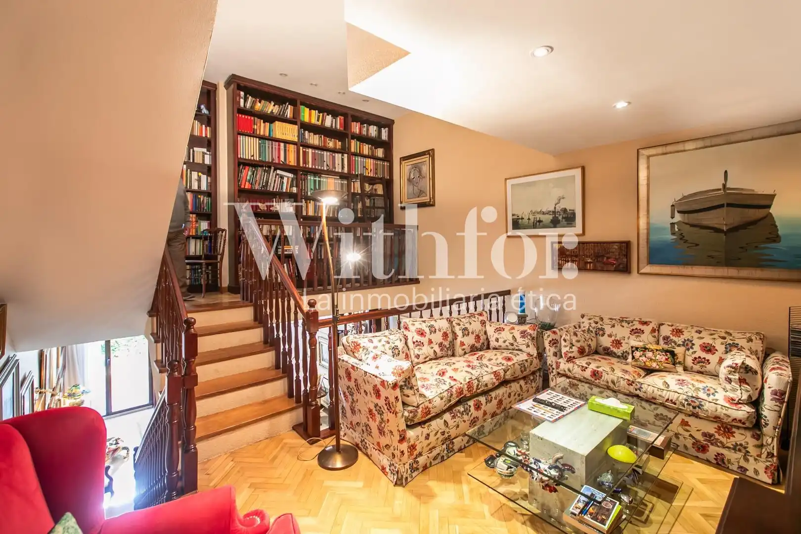 Sala de estar de Casa adosada en venta en Barcelona con Aire acondicionado, Jardín privado y Terraza