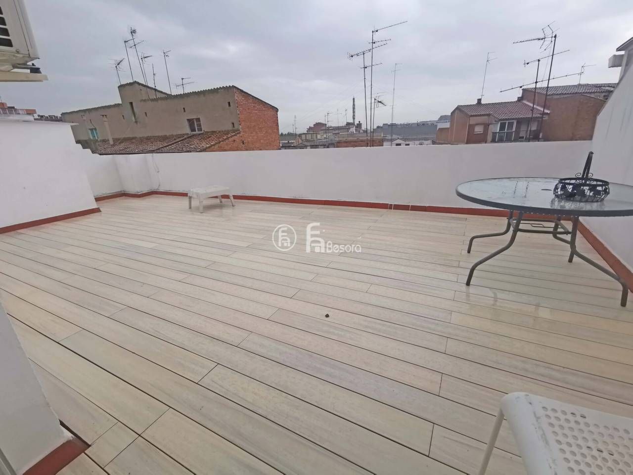 Apartament en venda a Joan Baget, Instituts - Universitat