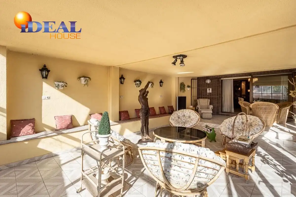 Flat for sale in San Matías - Realejo