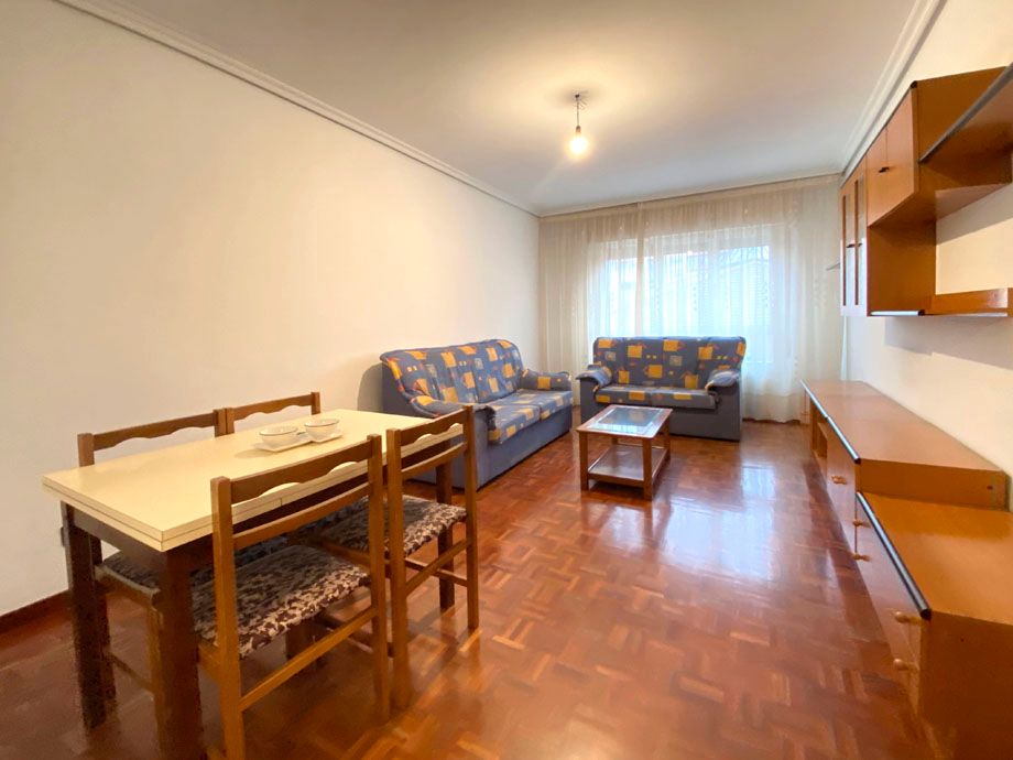 Living room of Flat for sale in Vitoria - Gasteiz  with Heating, Parquet flooring and Terrace