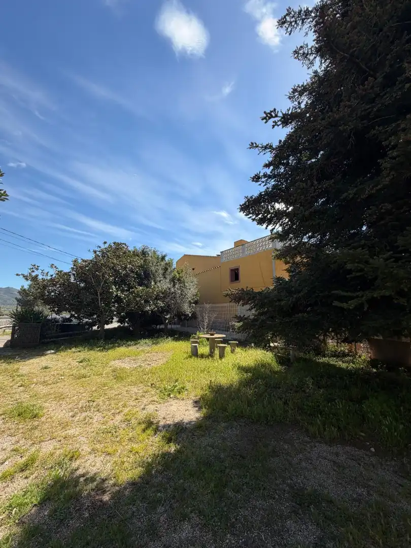 Vista exterior de Casa o xalet en venda en Ulldecona amb Jardí privat i Terrassa