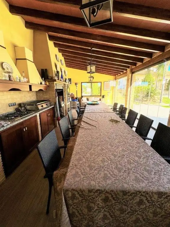 Terrassa de Casa o xalet en venda en Orihuela amb Aire condicionat, Jardí privat i Traster