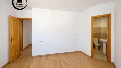 Foto 5 de Piso en venta en Atarfe, Granada