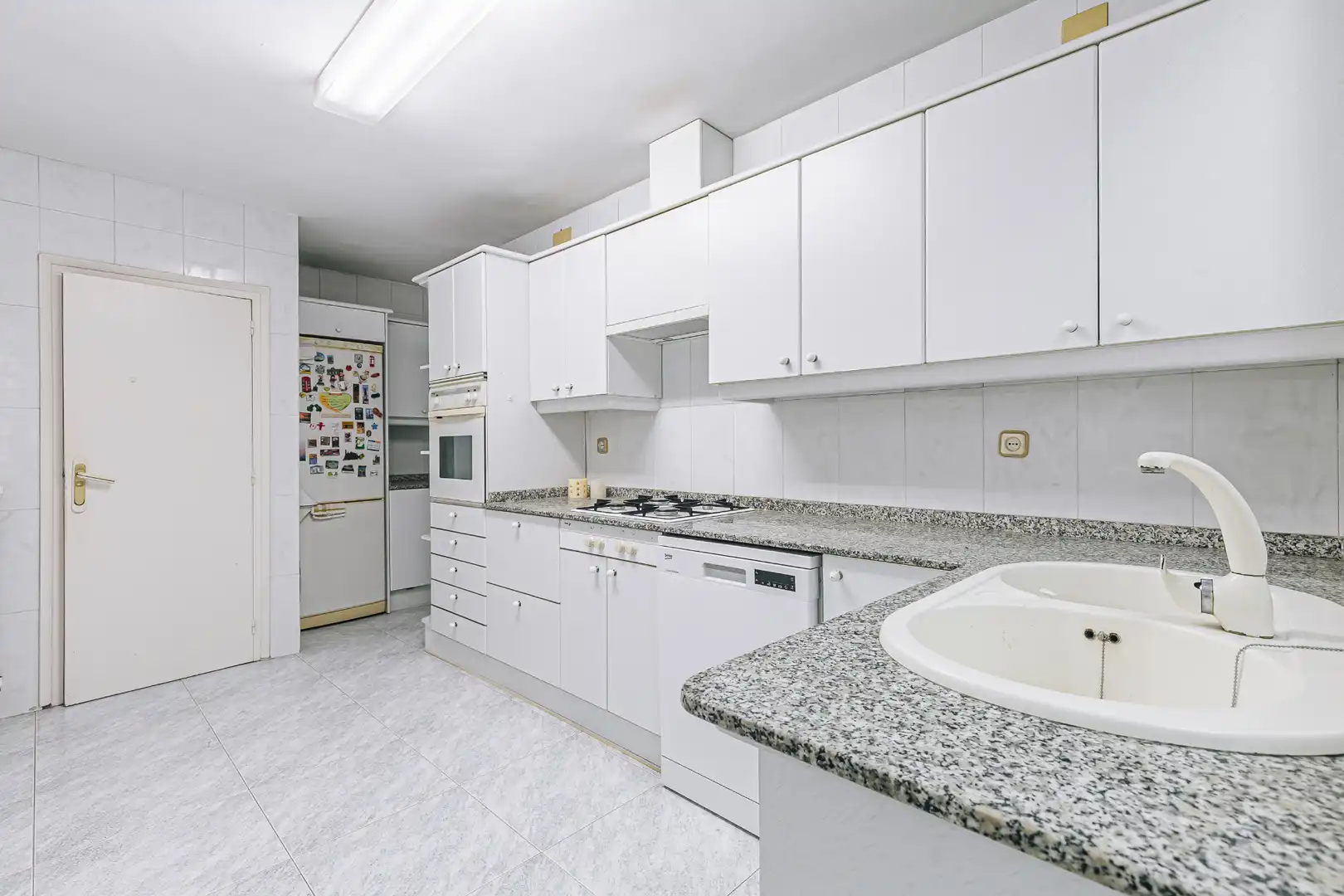 Flat with terrace for sale in Gran Via de Carles III, imagen 11